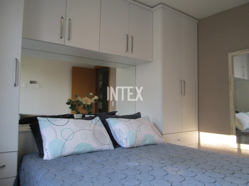 Apartamento à venda com 4 quartos, 140m² - Foto 9