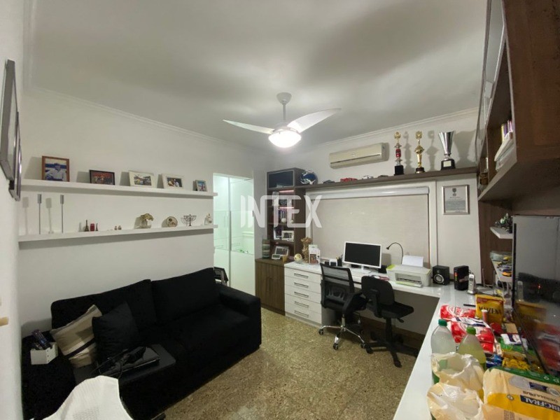 Casa à venda com 3 quartos, 280m² - Foto 17