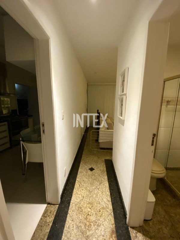 Casa à venda com 3 quartos, 280m² - Foto 11