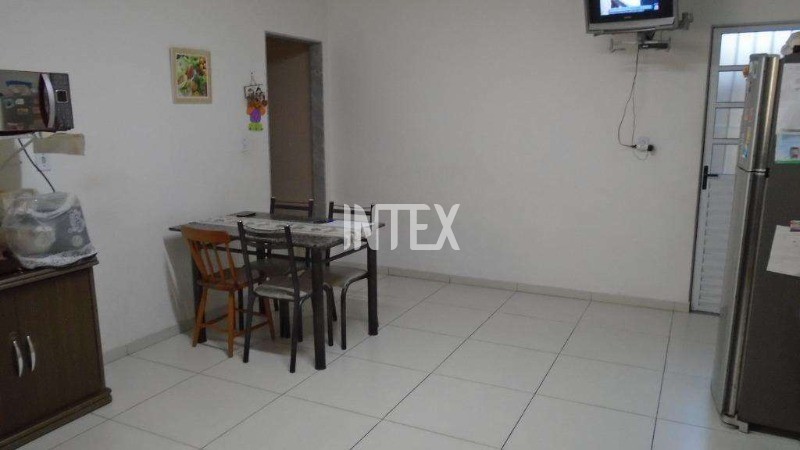 Casa à venda com 3 quartos, 182m² - Foto 21