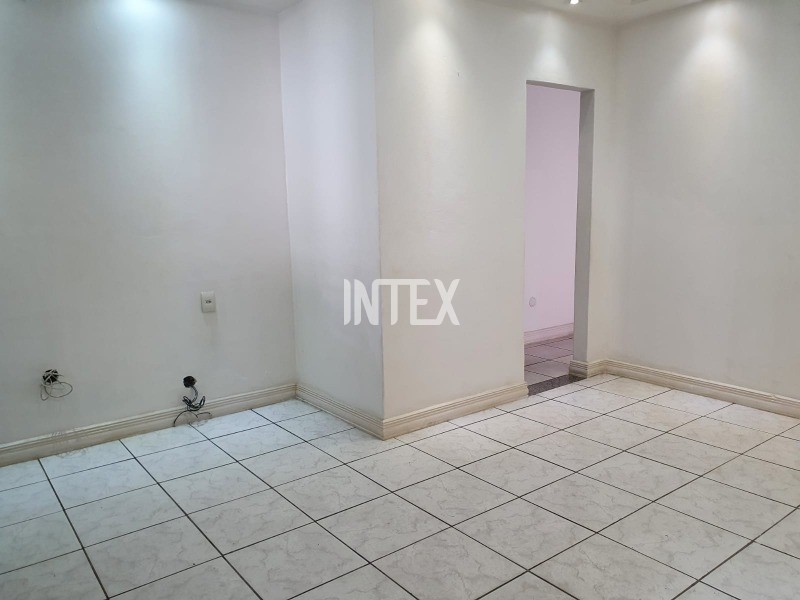 Casa à venda com 3 quartos, 132m² - Foto 11