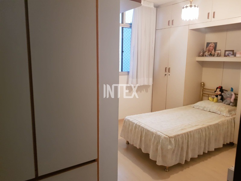 Apartamento à venda com 3 quartos, 120m² - Foto 10