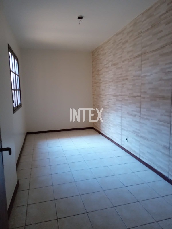 Casa à venda com 3 quartos, 140m² - Foto 18