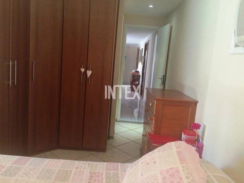 Cobertura à venda com 3 quartos, 200m² - Foto 12