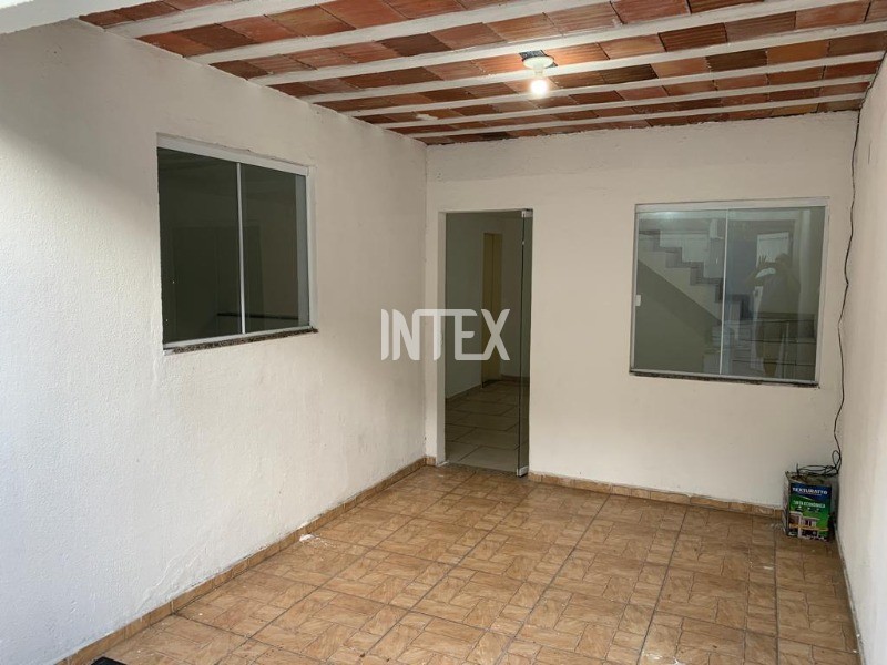 Casa para alugar com 3 quartos, 120m² - Foto 3