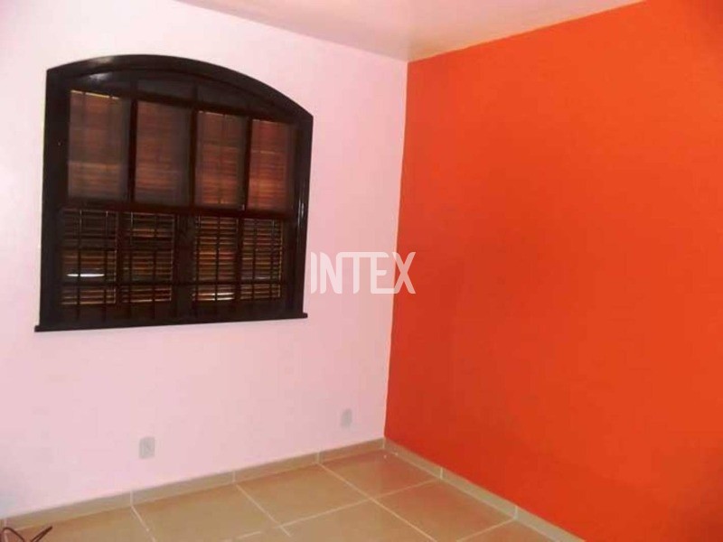 Casa à venda com 4 quartos, 221m² - Foto 10