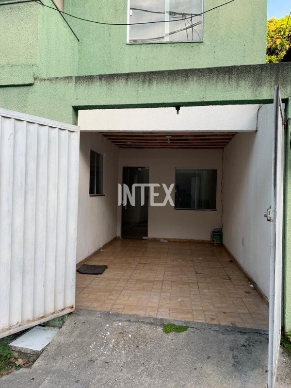 Casa para alugar com 3 quartos, 120m² - Foto 2