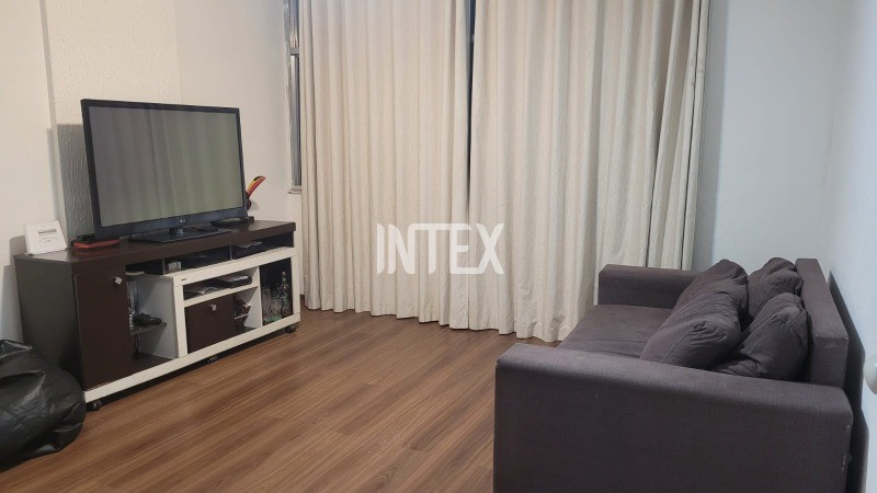 Apartamento à venda com 2 quartos, 60m² - Foto 2