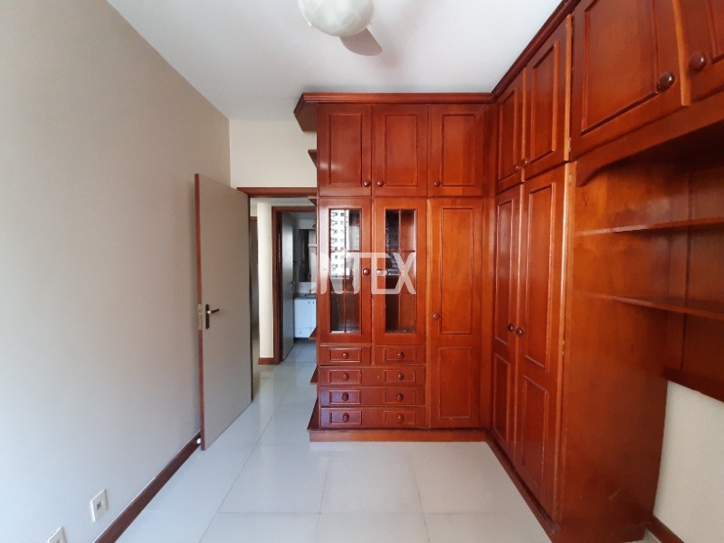 Apartamento à venda com 4 quartos, 150m² - Foto 19