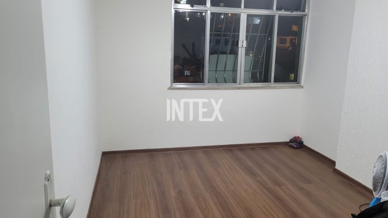 Apartamento à venda com 2 quartos, 60m² - Foto 6