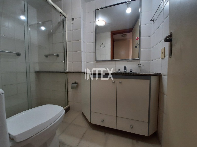 Apartamento à venda com 4 quartos, 150m² - Foto 47