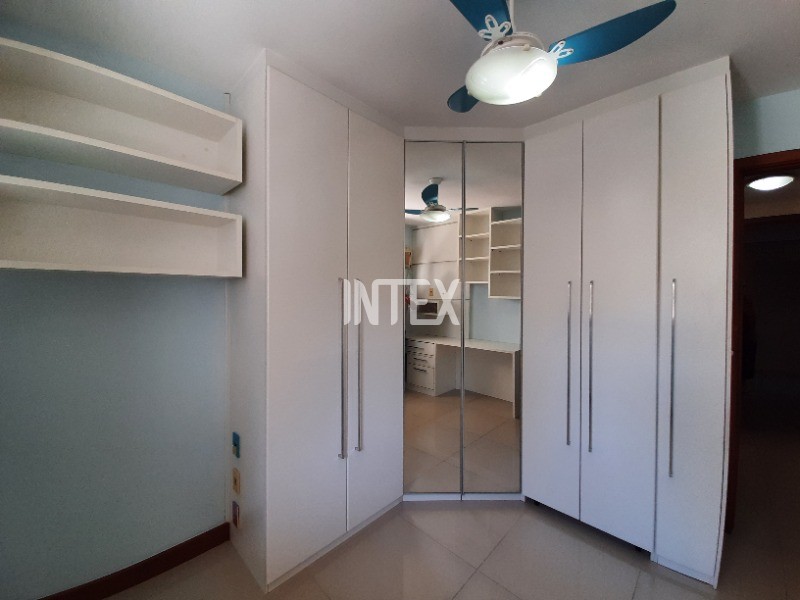 Apartamento à venda com 4 quartos, 150m² - Foto 14