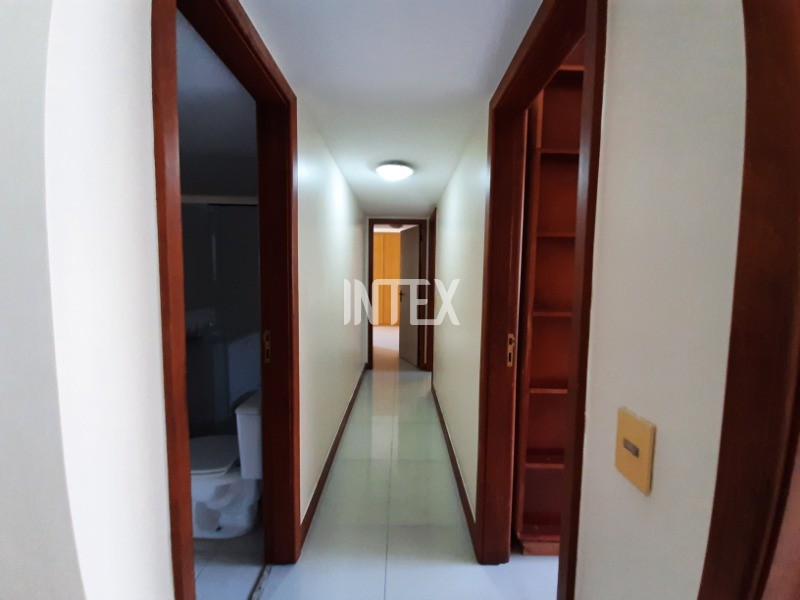 Apartamento à venda com 4 quartos, 150m² - Foto 10