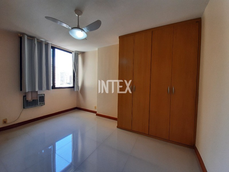 Apartamento à venda com 4 quartos, 150m² - Foto 30