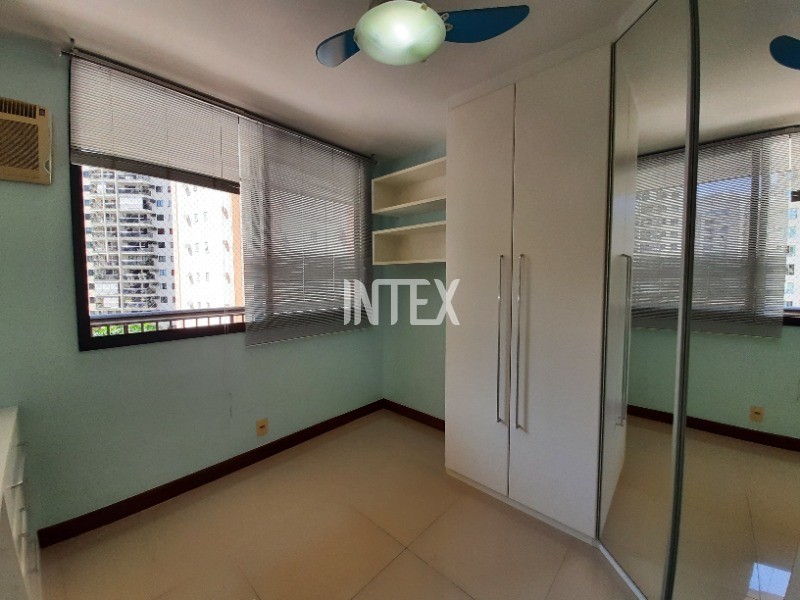 Apartamento à venda com 4 quartos, 150m² - Foto 15