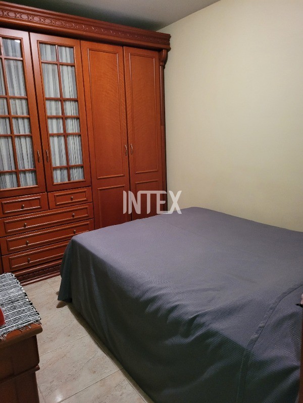 Apartamento à venda com 2 quartos, 66m² - Foto 7