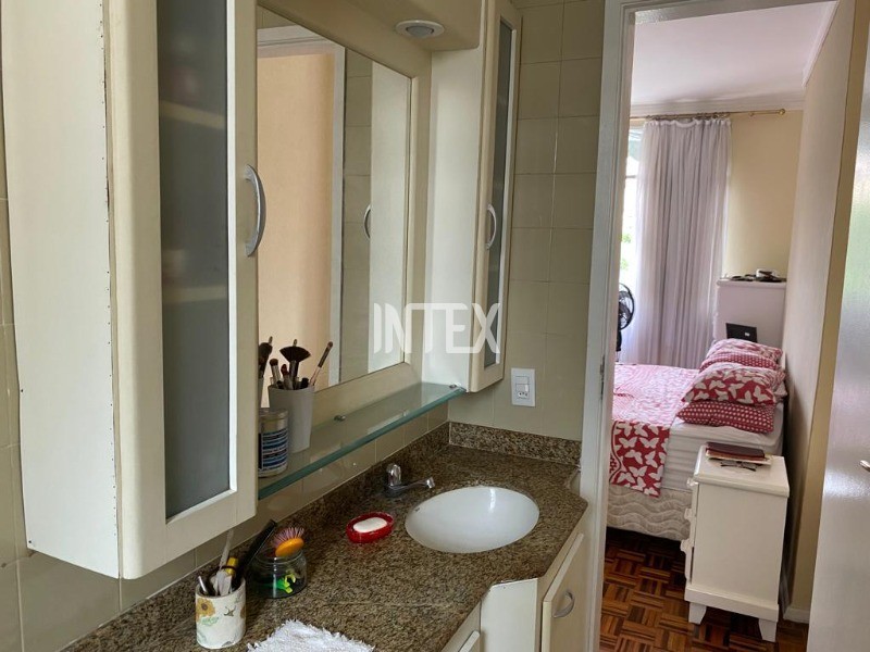 Apartamento à venda com 2 quartos, 75m² - Foto 15