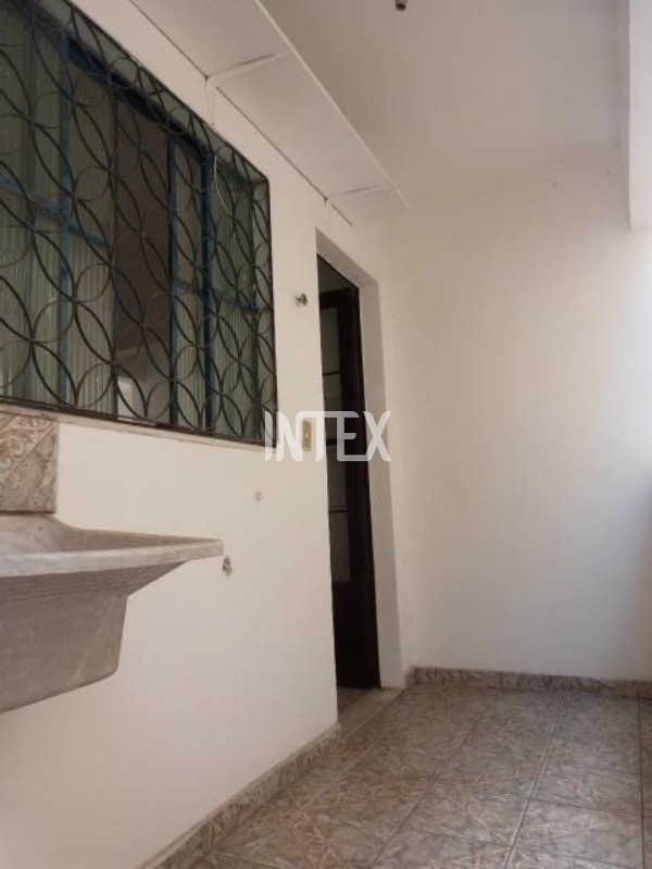 Apartamento à venda com 2 quartos, 47m² - Foto 15