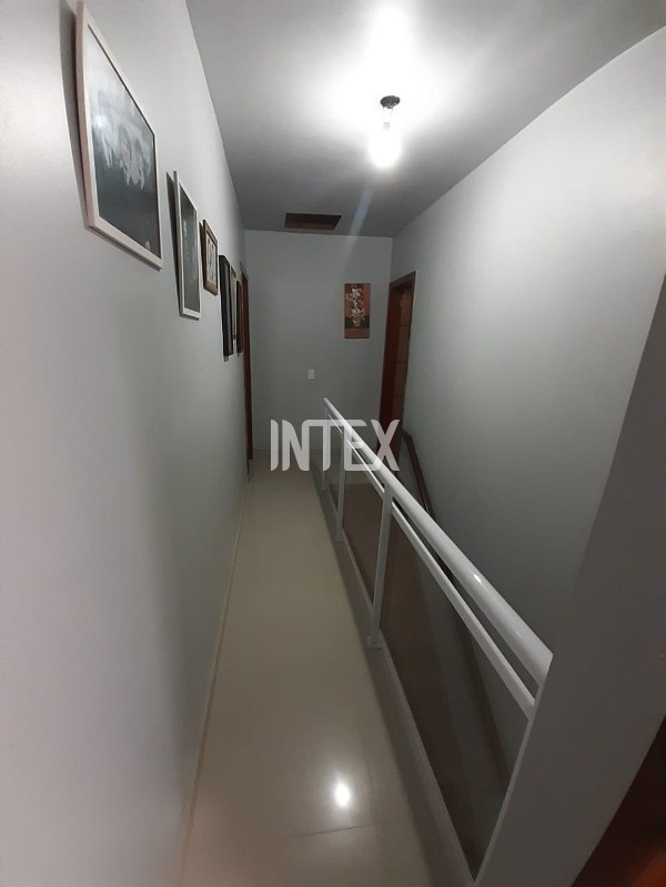 Casa à venda com 3 quartos, 160m² - Foto 18