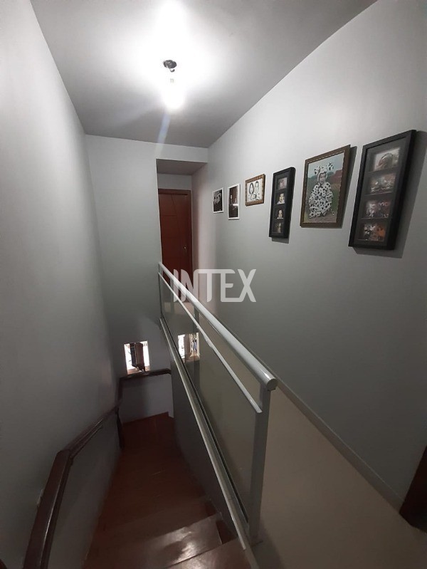 Casa à venda com 3 quartos, 160m² - Foto 17