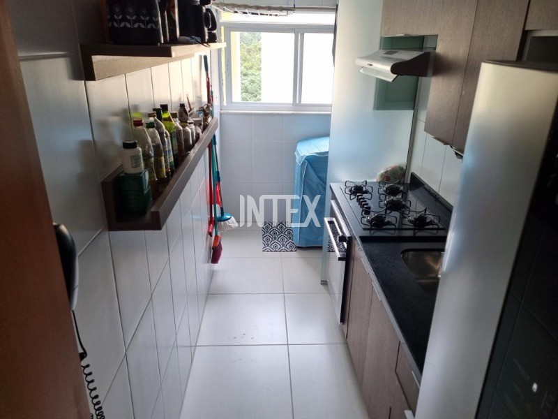 Apartamento à venda com 3 quartos, 55m² - Foto 19