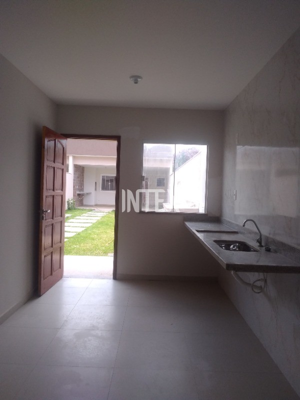 Casa à venda com 4 quartos, 95m² - Foto 29