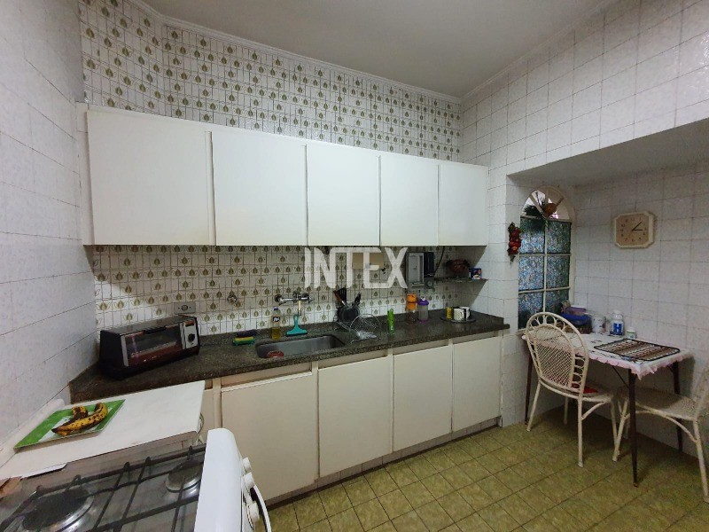 Apartamento à venda com 3 quartos, 150m² - Foto 11