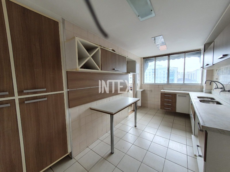 Apartamento à venda com 2 quartos, 90m² - Foto 14