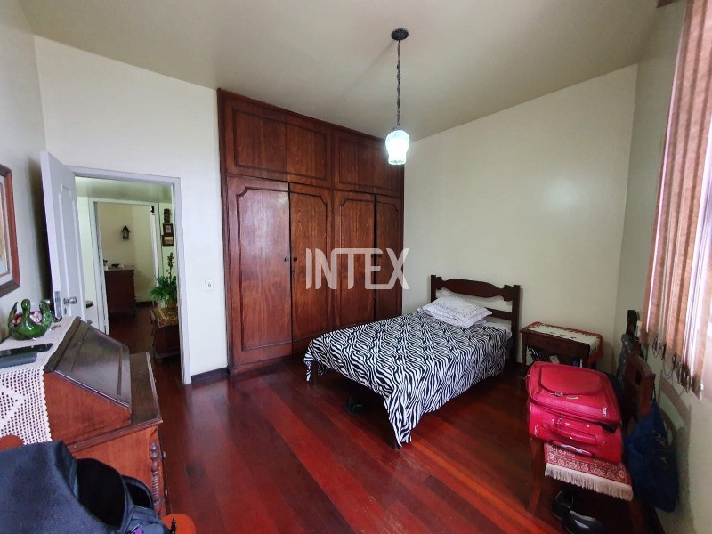 Apartamento à venda com 3 quartos, 150m² - Foto 24