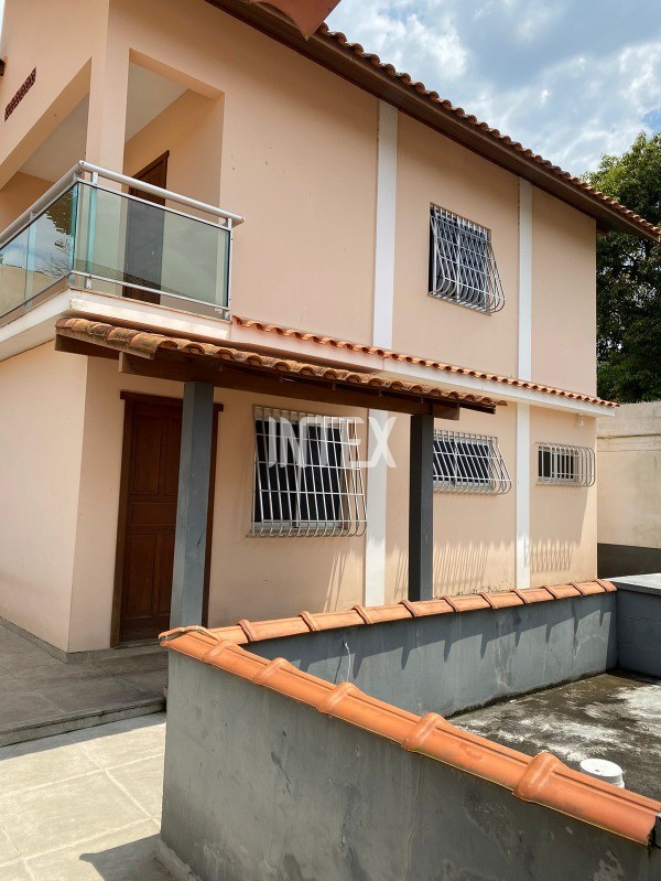 Casa à venda com 2 quartos - Foto 1