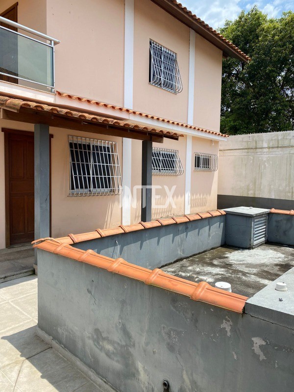 Casa à venda com 2 quartos - Foto 4