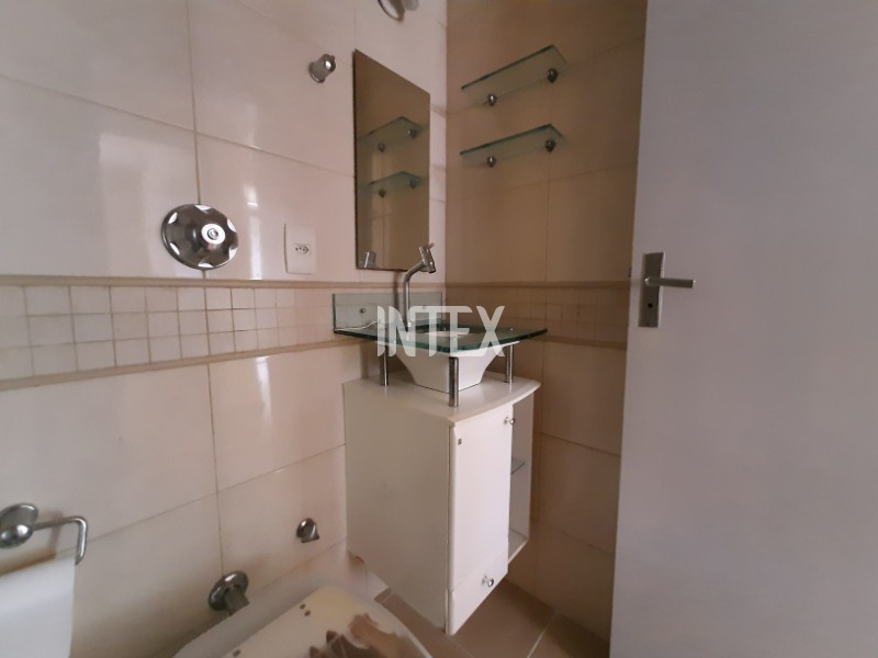 Apartamento à venda com 1 quarto, 50m² - Foto 12