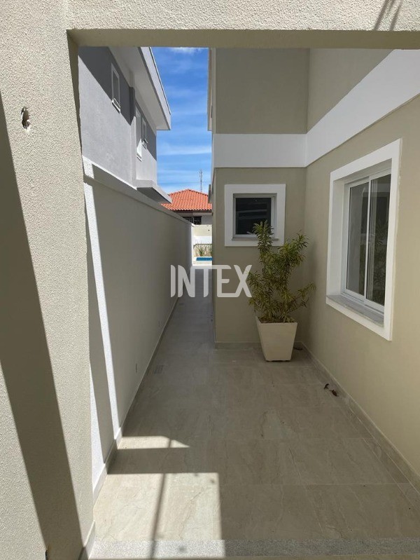 Casa à venda com 4 quartos, 180m² - Foto 13