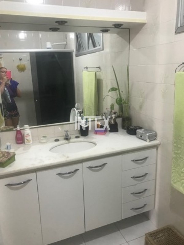 Apartamento à venda com 2 quartos, 88m² - Foto 9