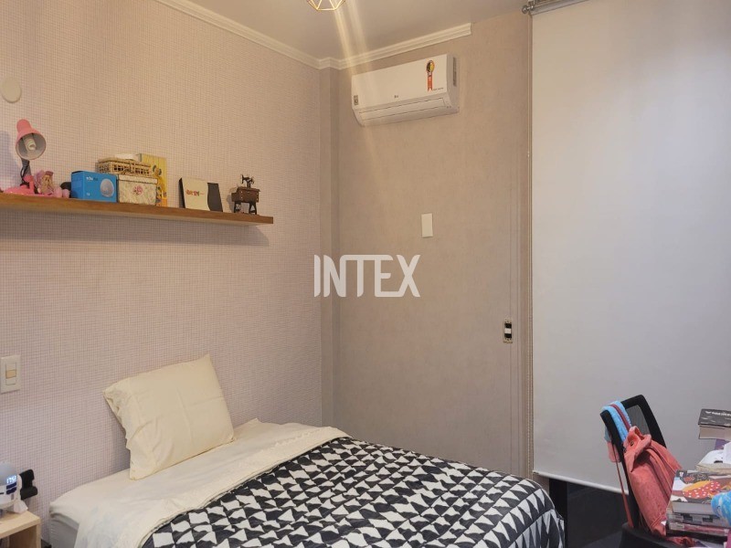 Apartamento à venda com 3 quartos, 220m² - Foto 36