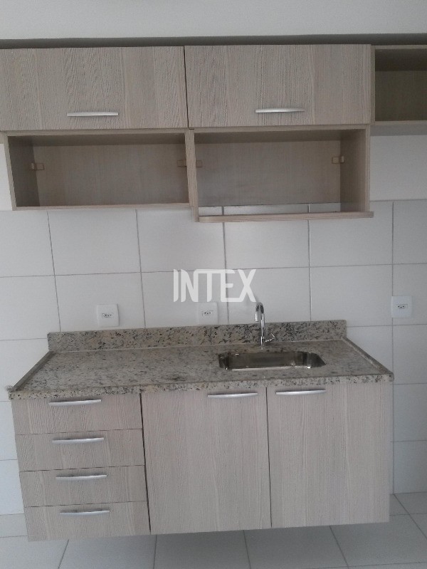 Apartamento à venda com 3 quartos, 70m² - Foto 13