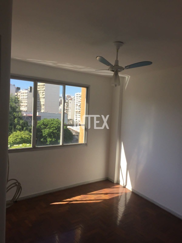 Apartamento à venda com 2 quartos, 85m² - Foto 8