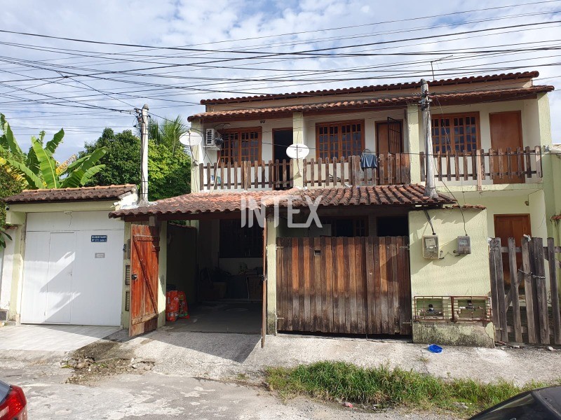 Casa à venda com 2 quartos, 76m² - Foto 2