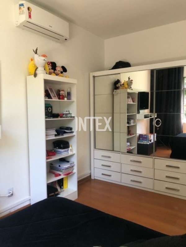 Apartamento à venda com 3 quartos, 144m² - Foto 10