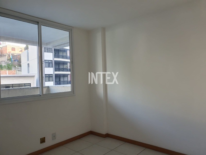 Apartamento à venda com 3 quartos, 97m² - Foto 12