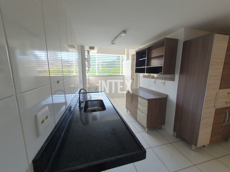 Apartamento à venda com 3 quartos, 105m² - Foto 12