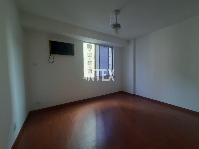 Apartamento à venda com 2 quartos, 90m² - Foto 9