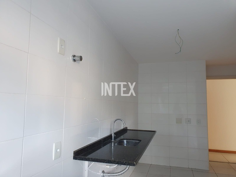 Apartamento à venda com 3 quartos, 97m² - Foto 10