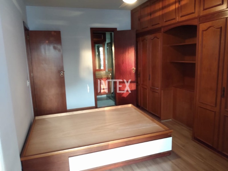 Apartamento à venda com 4 quartos, 181m² - Foto 21