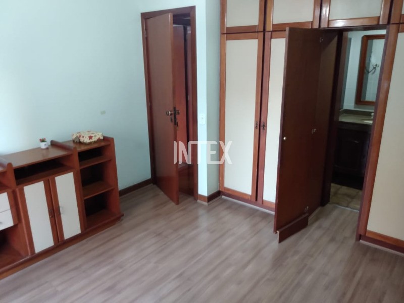 Apartamento à venda com 4 quartos, 181m² - Foto 8