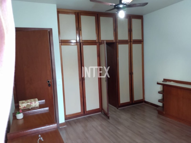 Apartamento à venda com 4 quartos, 181m² - Foto 9