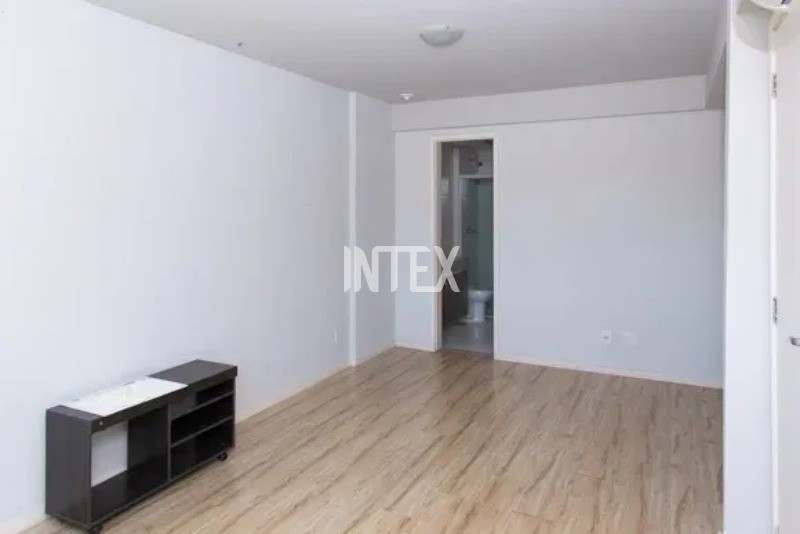 Apartamento à venda com 3 quartos, 114m² - Foto 9