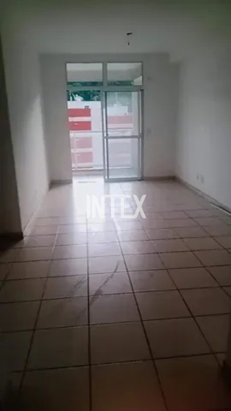 Apartamento à venda com 3 quartos, 87m² - Foto 4