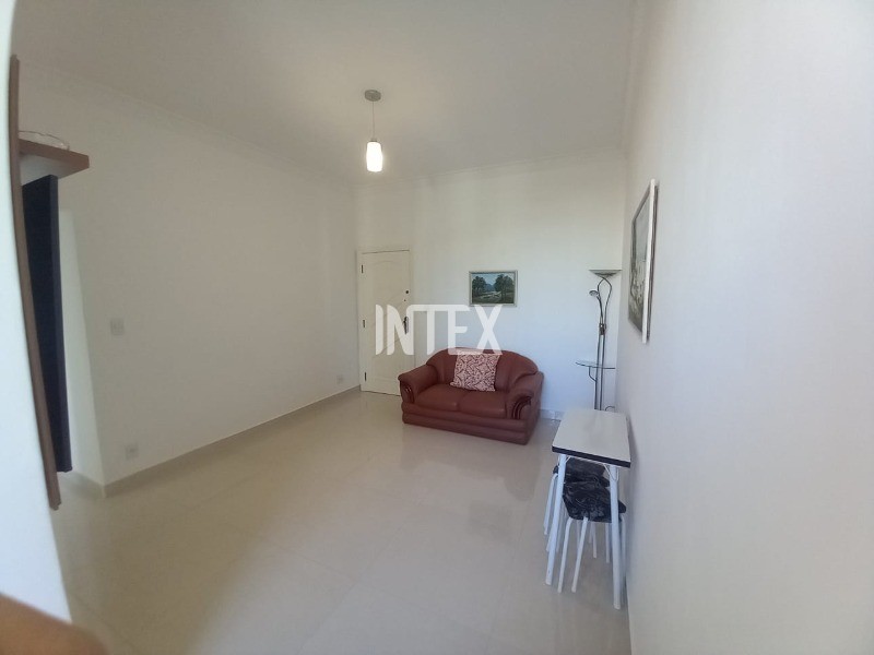 Apartamento à venda com 2 quartos, 75m² - Foto 6