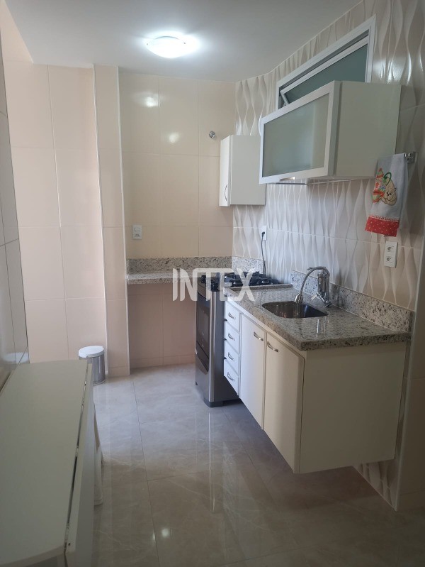 Apartamento à venda com 2 quartos, 75m² - Foto 28